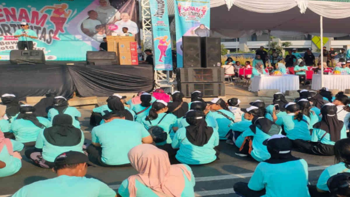 Bawaslu Kota Bekasi gelar kegiatan Deklarasi Pengawasan Partisipatif, pada saat pelaksanaan Car Free Day (CFD) di Jalan A Yani, Kota Bekasi Minggu 1 September 2024.