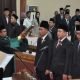 Foto: Pengambilan sumpah janji Empat Pimpinan DPRD Kabupaten Tanggamus di ruang sidang, pada Rabu 16 Oktober 2024