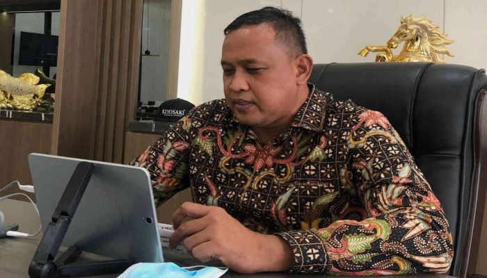 Bakal Bangun Perpustakaan Modern, Tri Adhianto: Tempat Belajar, Ngopi dan Kerja