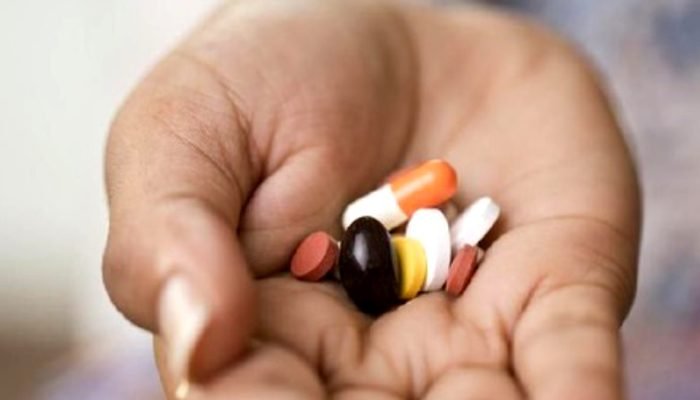 Gerebek Pabrik Obat Bahan Alam Ilegal di Kampar, BPOM Temukan Jamu Oplosan dengan BKO