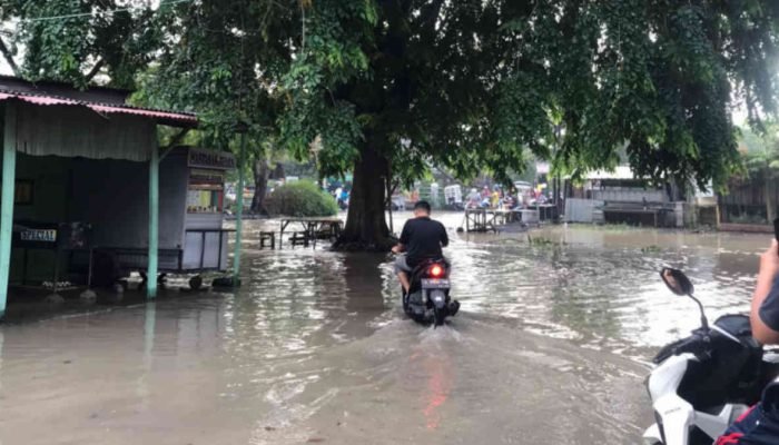 Luapan Kali Bekasi Rendam Sejumlah Wilayah di Bekasi Raya