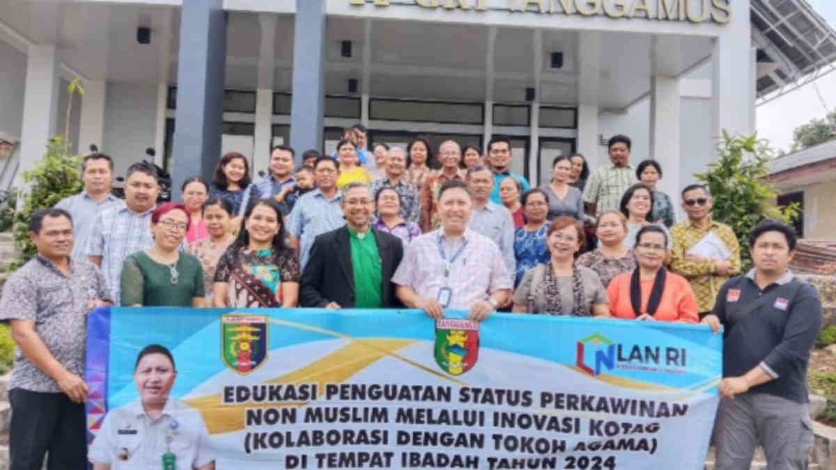 Dinas Kependudukan dan Pencatatan Sipil (Disdukcapil) Kabupaten Tanggamus melaksanakan program edukasi inovasi KOTAG (Kolaborasi Tokoh Agama) non-Muslim.