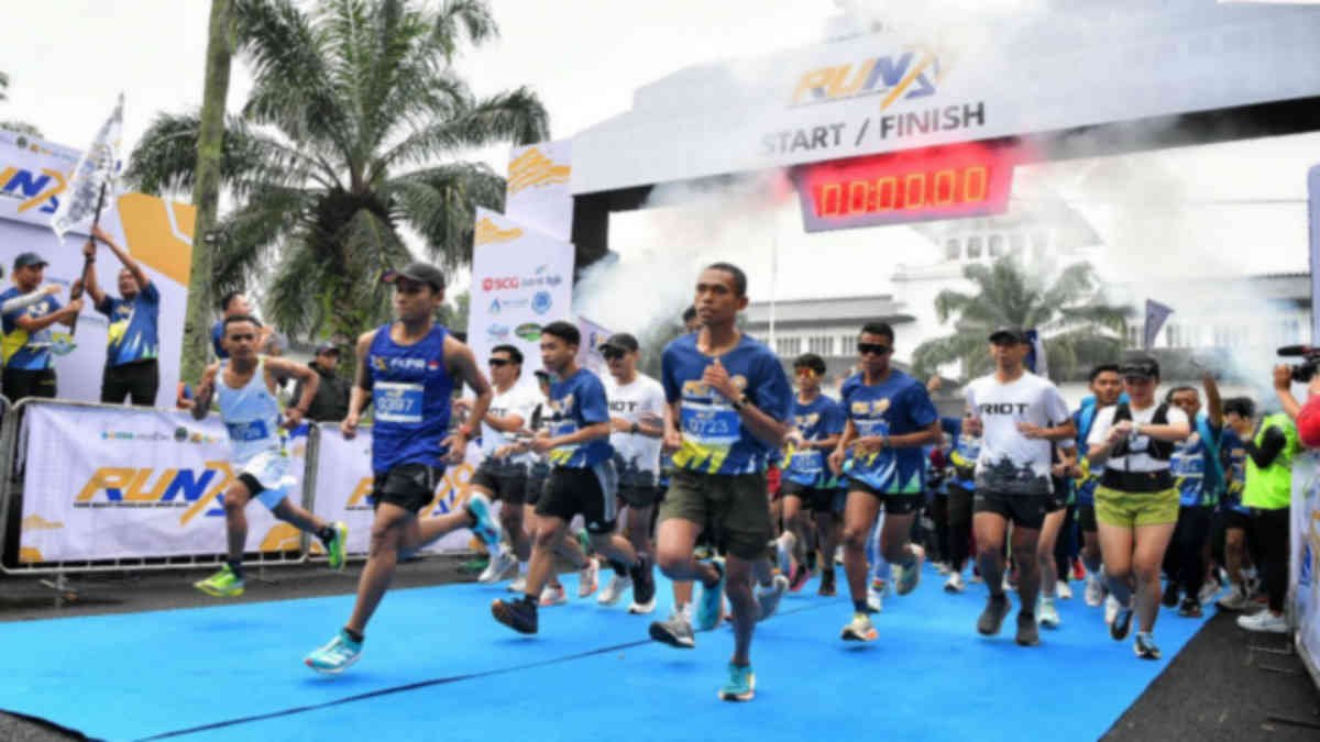 Peringatan Hari Bakti Pekerjaan Umum (PU) ke-79 Tingkat Provinsi Jabar di Gedung Sate, Kota Bandung, Sabtu (23/11/2024).