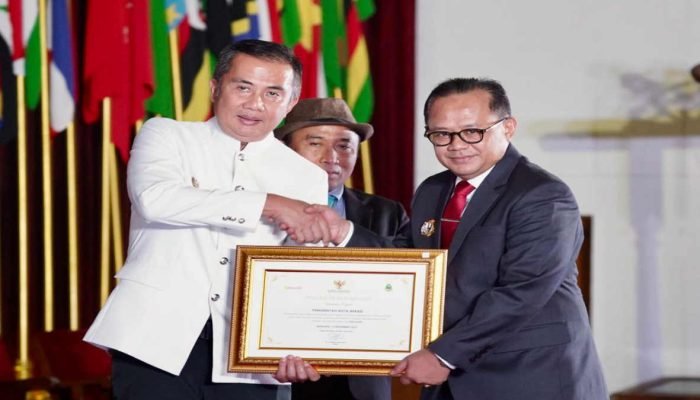 Pemko Bekasi Pertahankan Predikat Pemerintah Kota Informatif Tingkat Jabar 6 Kali Berturut-turut