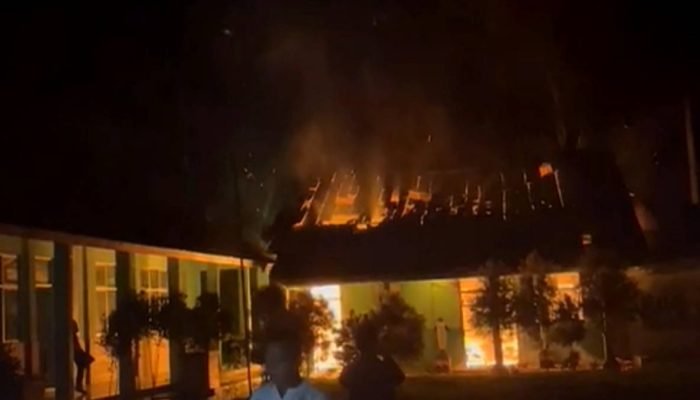 SD Inpres di Pekon Kalirejo Tanggamus Ludes Terbakar