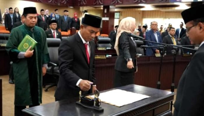 Murbakhi Dilantik Jadi Anggota DPRD Kota Bekasi dari PPP, PAW Sholihin