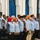 Penjabat Gubernur Jawa Barat, Bey Machmudin, mengukuhkan sebanyak 50 orang yang tergabung dalam Forum PAKSIAPI di Aula Barat Gedung Sate Kota Bandung, Kamis (30/01/2025). Foto : Angga Yogaswara