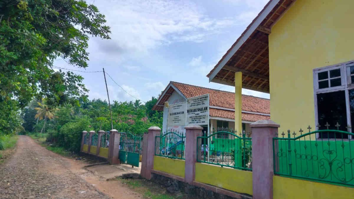 MI Darusalam Gedung Wani