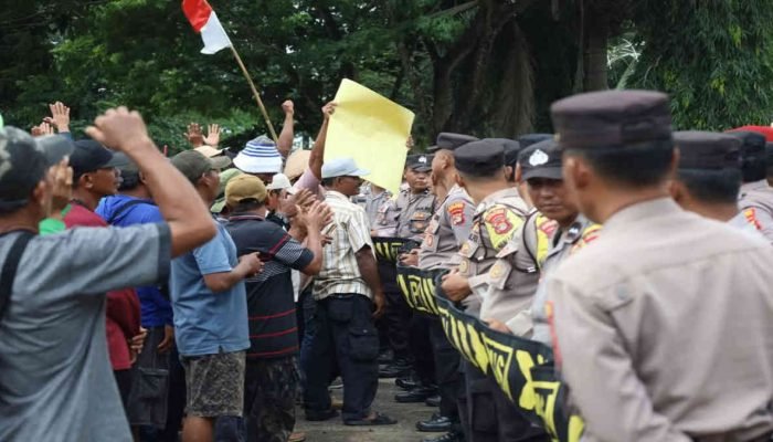 Sekda Lampung Timur Sebut Pemerintah Akan Menjadi Wasit Terkait Harga Singkong