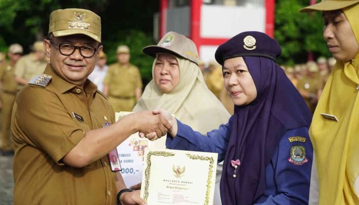 4 Calon PPPK dengan Nilai Ujikom Tertinggi di Bekasi, Mendapat Apresiasi dari Pj Wali Kota