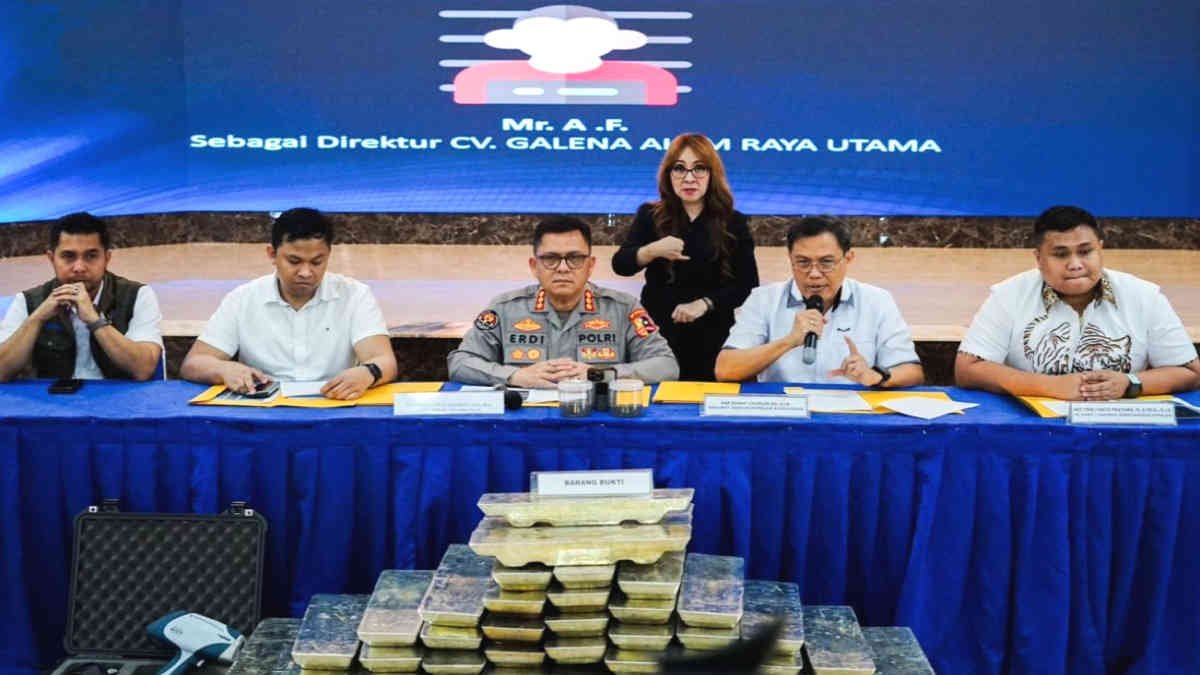 Subdit Gakkum Ditpolair Korpolairud Baharkam Polri berhasil Gelar Konfrensi Pers ungkap kasus dugaan tindak pidana pertambangan mineral dan batubara ilegal yang beroperasi di Kota Bekasi, 6 Februari 2026