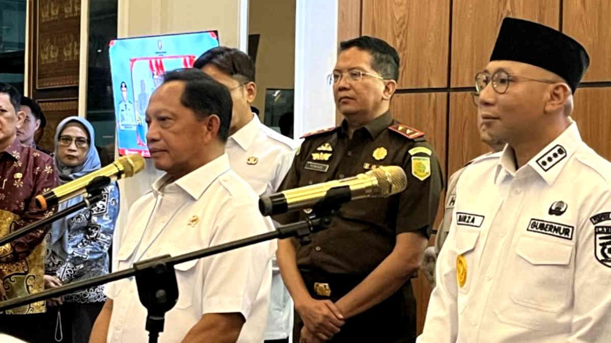 Mendagri Tito Karnavian bersama Menhub melaksanakan pengecekan jalur mudik di Lampung sambut lebaran idul Fitri 1446 H/2025 pada Kamis 13 Maret 2025- foto doc ist