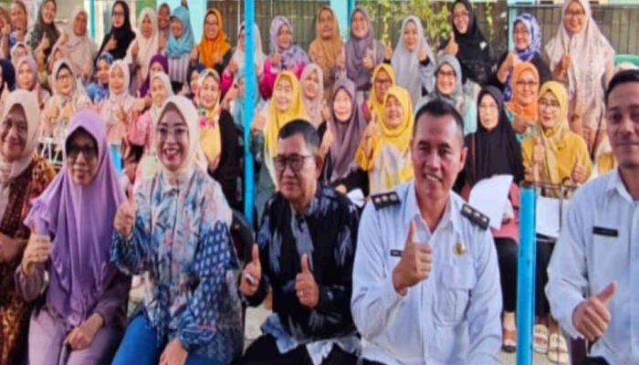 Sosialisasikan Perda Jabar tentang Pemberdayaan Perempuan, Ade Dorong Kemandirian Finansial