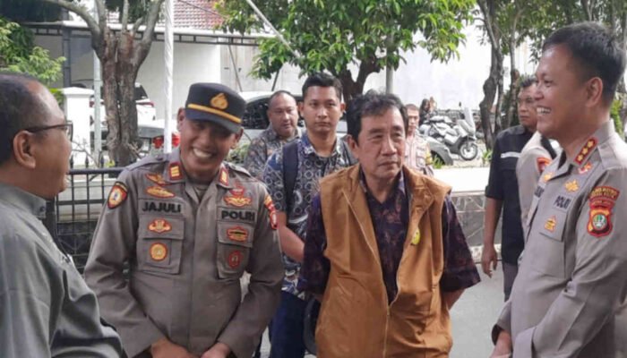 Kapolres Metro Bekasi Kota Pantau Kamtibmas di Bekasi Selatan