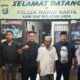 Eks Kades Marga Batin, Waway Karya periode 2014-2019, Hogo Harsono (tengah pakai sarung) tertunduk lesu saat ditangkap Kejari Lampung Timur terkait kasus korupsi dana desa, Kamis malam 24 April 2025 - foto doc ist