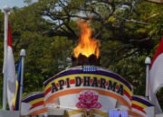 Api Dharma Mrapen Jadi Simbol Kebangkitan dan Pencerahan Perayaan Tri Suci Waisak 2025