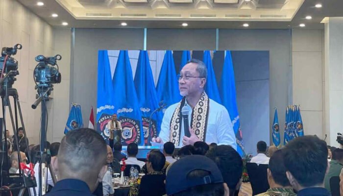 Apresiasi PWI Lampung, Zulhas: Pers Harus Jadi Jembatan Informasi Antar Pemerintah dan Masyarakat