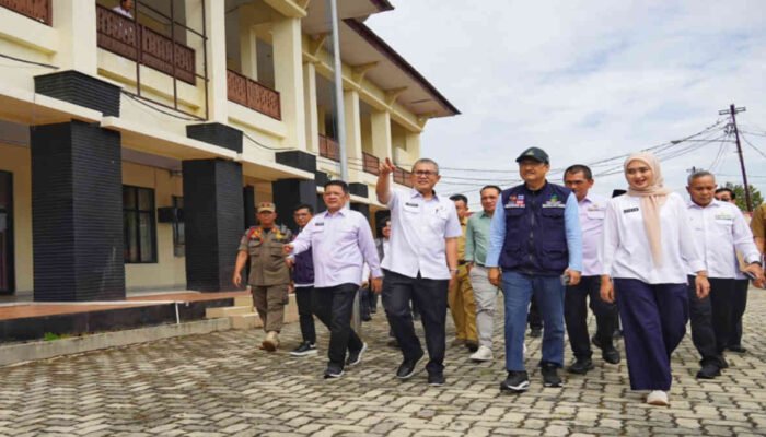 Mensos Tinjau Lokasi Sementara Sekolah Rakyat 2025 di Lamsel