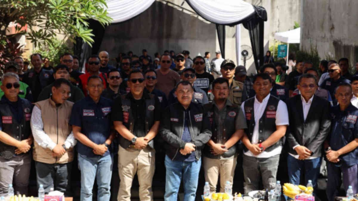 Wakil Wali Kota Bekasi Abdul Harris Bobihoe saat hadir pelantikan pengurus MBI Kota Bekasi, di Bekasi Selatan, Sabtu 24 Mei 2025 - foto doc.