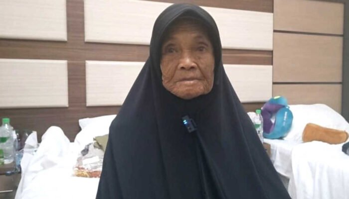 Jemaah Haji Asal Lampung, Nenek Sutiah Sunyoto Jadi Jemaah Tertua Usia 107 Tahun