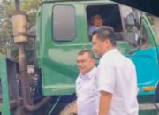 Buang Sampah Sembarang, Harris Bobihoe Tegur Supir Kontainer