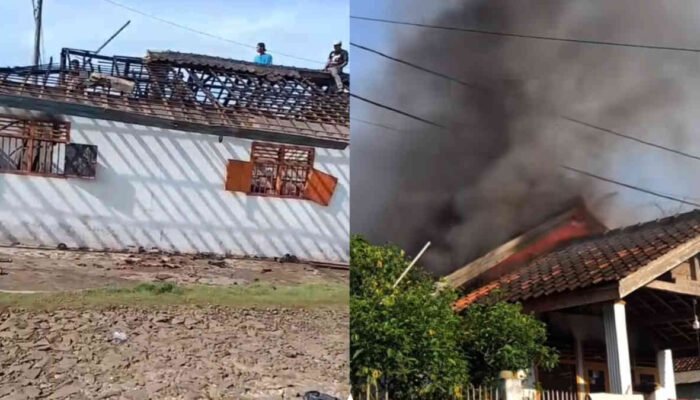 Kebakaran, Api Disertai Asap Membumbung dari Bagian Belakang Rumah Warga Pugung