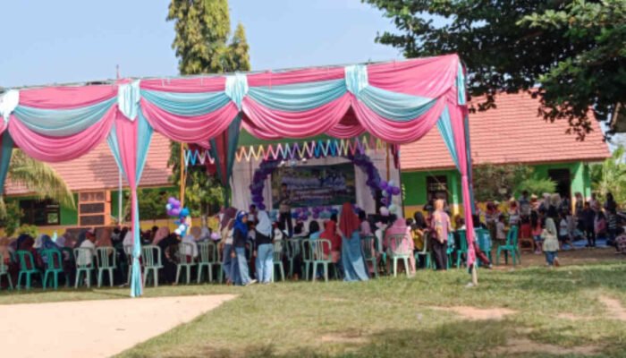 Penuh Haru dan Budaya, SDN 1 Sukajaya Lepas 27 Siswa Kelas VI