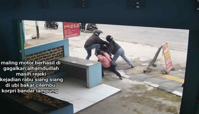 Curi Motor di Warung Malah Keciduk Emak-emak! Pelaku Tersungkur, Aksinya Bikin Geger Sukarame