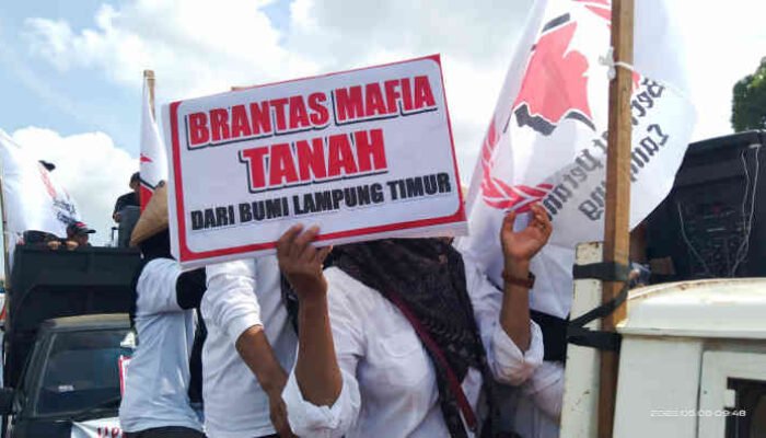 Pawai HUT Desa Sripendowo Jadi Mimbar Protes Warga: “Berantas Mafia Tanah di Bumi Lampung Timur!”