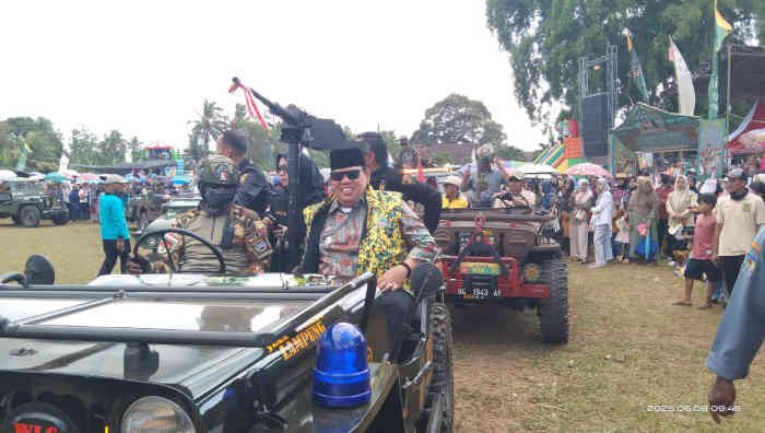 Wakil Bupati Lampung Timur, Azwar Hadi, hadiri puncak HUT ke-69 Desa Sripendowo, Kecamatan Sribhawono, Minggu 8 Juni 2025 - Foto Jali