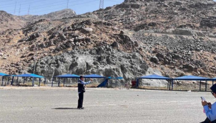 Mabit di Muzdalifah dan Mina, Jejak Wajib Haji yang Penuh Makna?