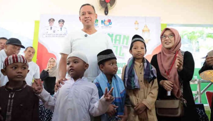 Tangis Haru dan Tawa Anak Warnai Khitanan Massal di Bekasi Utara
