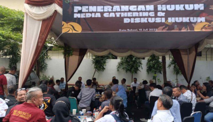 Kejari Bekasi Gelar Diskusi Hukum & Media Gathering: “Pisah Sambut, Tapi Tetap Sambung Hati”