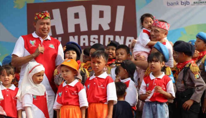 Hari Anak Nasional 2025 di Bekasi: Tri Adhianto Tegaskan Sekolah Ramah Anak, Cegah Kekerasan Sejak Dini