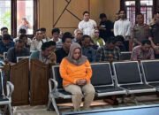 Nekat Jadi Bos Narkoba di Jambi, Helen Dituntut Mati! Masih Sempat Senyum di Sidang?