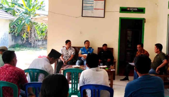 Tiang Listrik Menuju Kandang Ayam, Warga Desa Bangunsari Lamsel Tersetrum Ketidakadilan