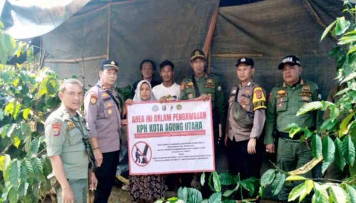 Polsek Wonosobo dan Polhut Grebek Tambang Ilegal di Register 39 BNS