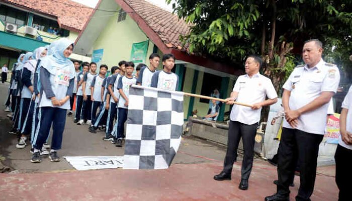 Dukung Asta Cita Presiden, Wali Kota Bekasi Canangkan Pemeriksaan Kesehatan Gratis untuk Pelajar