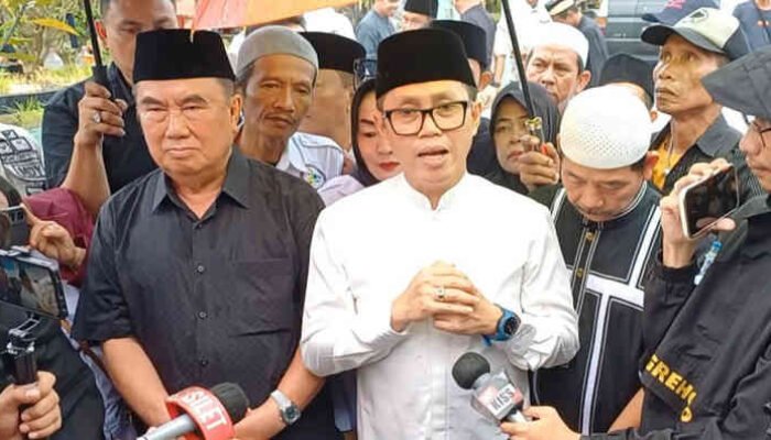 Giliran PAN “Parkirkan” Eko Patrio dan Uya Kuya dari DPR