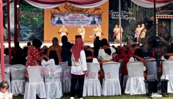 Lomba Tari Budaya Lokal Meriahkan Rangkaian HUT RI ke-80 di Way Lala’an Tanggamus
