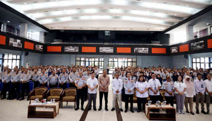 Wali Kota Bekasi Buka Diklat Pemberdayaan Masyarakat bagi Aparatur Perhubungan