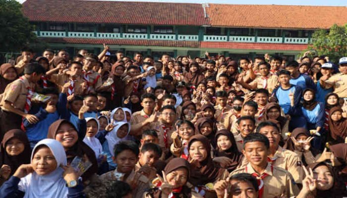 Air Mata Wali Kota, Aib di SMPN 13, dan Pesan “Speak Up” untuk Generasi yang Dibungkam