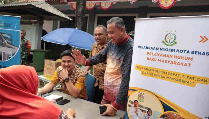 Operasi Beras Murah: Pemerintah Obati Inflasi dengan Plester