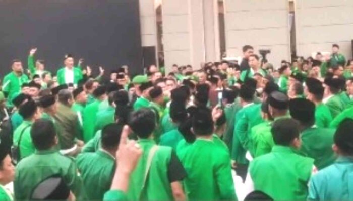 SK Menkum untuk Mardiono Ditolak, Kubu Agus Suparmanto Klaim Lebih Sah