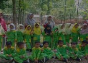 TK Islam Al Fath Bekasi Tanamkan Empati Lewat Outing Class di Taman Sari Forest
