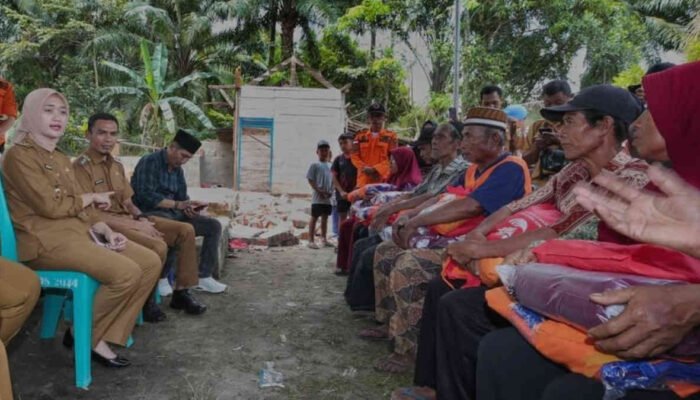 Gempa Tanggamus: Wagub Jihan Turun Gunung, Bawa Bantuan dan Janji Jemput Bola ke Pusat