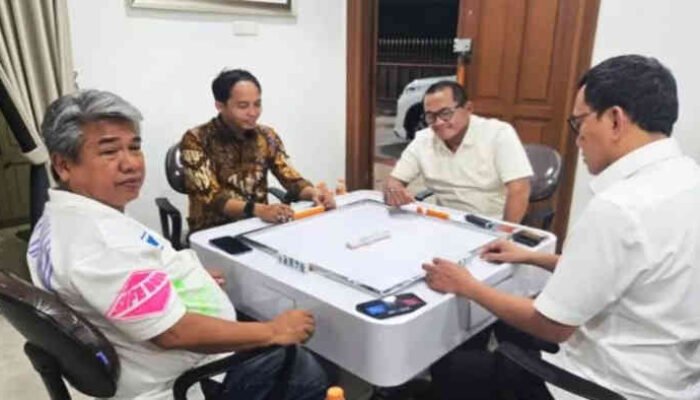 Aziz Wellang Bantah Main Domino: “Saya Bukan Lagi Tersangka, Kok Dibilang Begitu?”