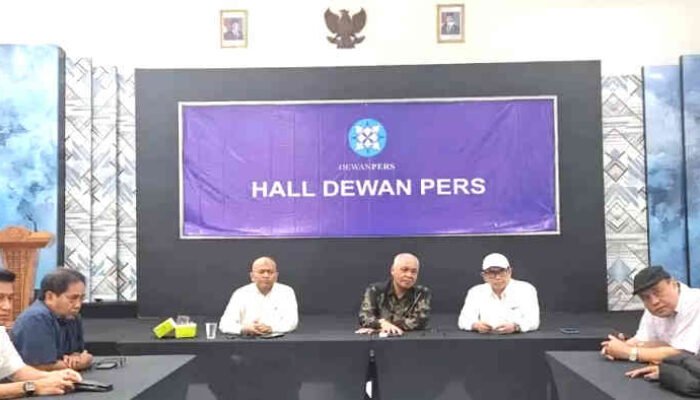 PWI Pusat Pamer “Kabinet Persatuan”: Dari Senior, Mantan Ketum, hingga Bintang Layar Kaca