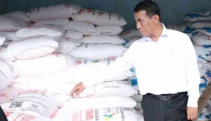 Pastikan Harga Pupuk Turun 20 Persen Tak Cuma di Atas Kertas, Menteri Amran Cek Harga Pupuk di Kotabumi