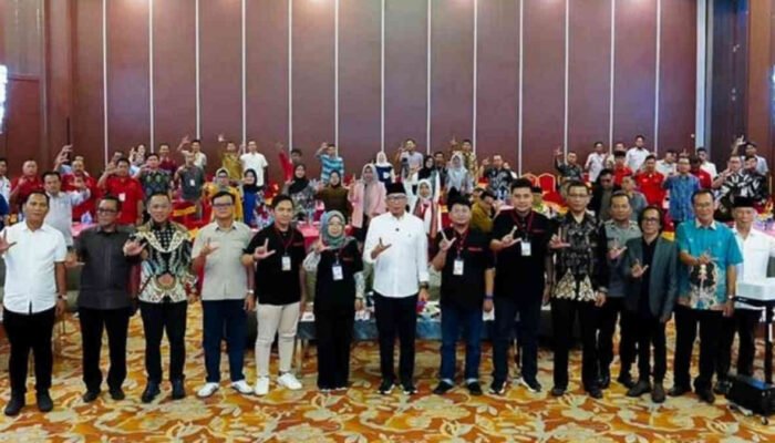 Gubernur Lampung: “AI Bisa Nulis, Tapi Tak Punya Nurani” Media Diminta Tak Kehilangan Kemanusiaan di Era Digital 5.0